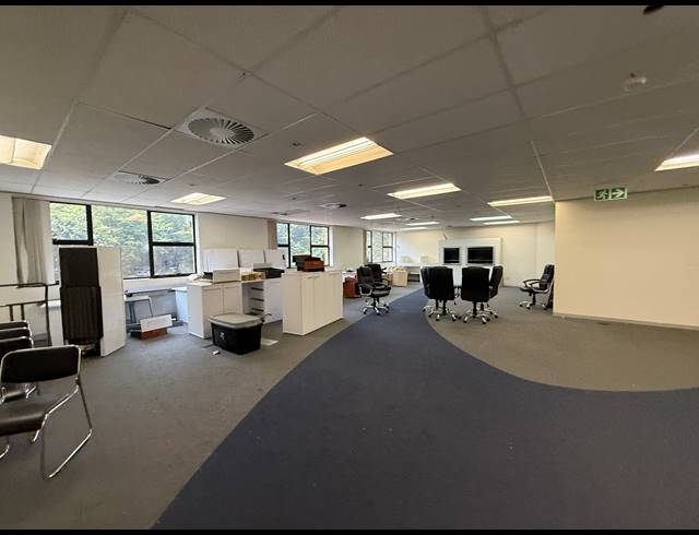 476M² OFFICE TO LET IN ROSEBANK